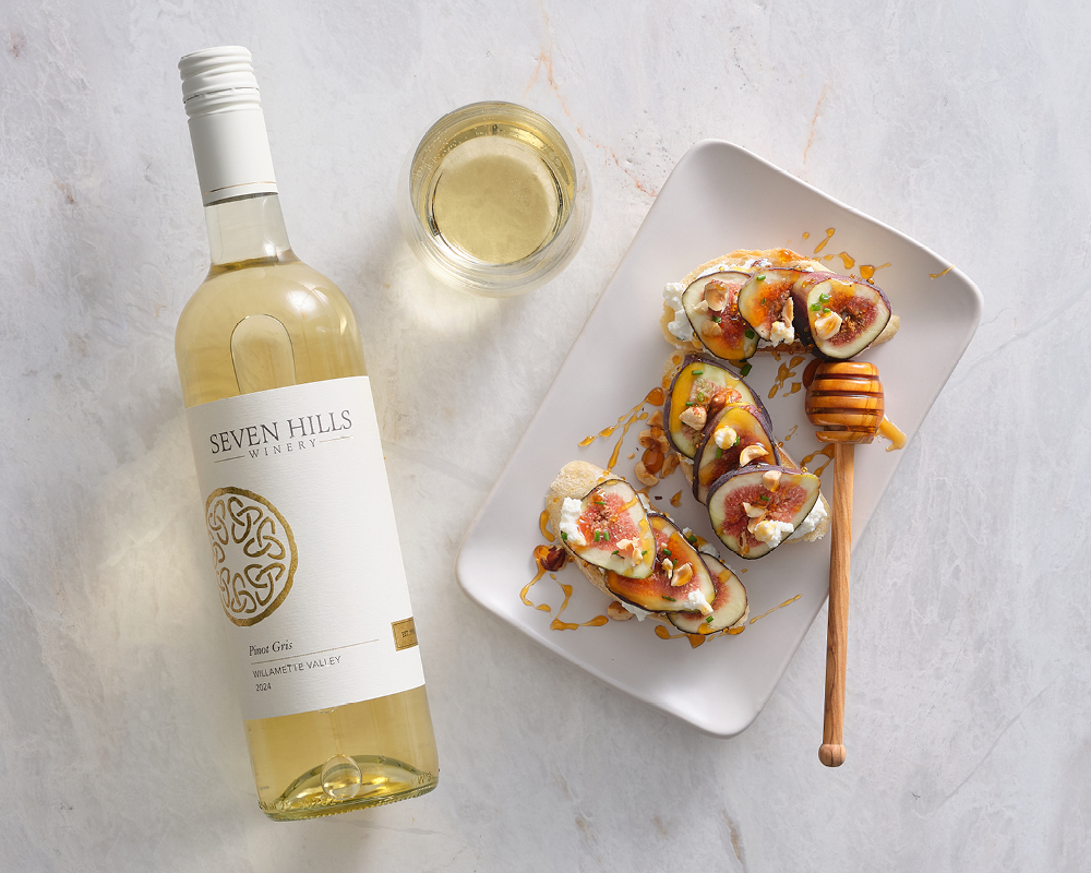 Fig Bruschetta and Seven Hills Winery Pinot Gris