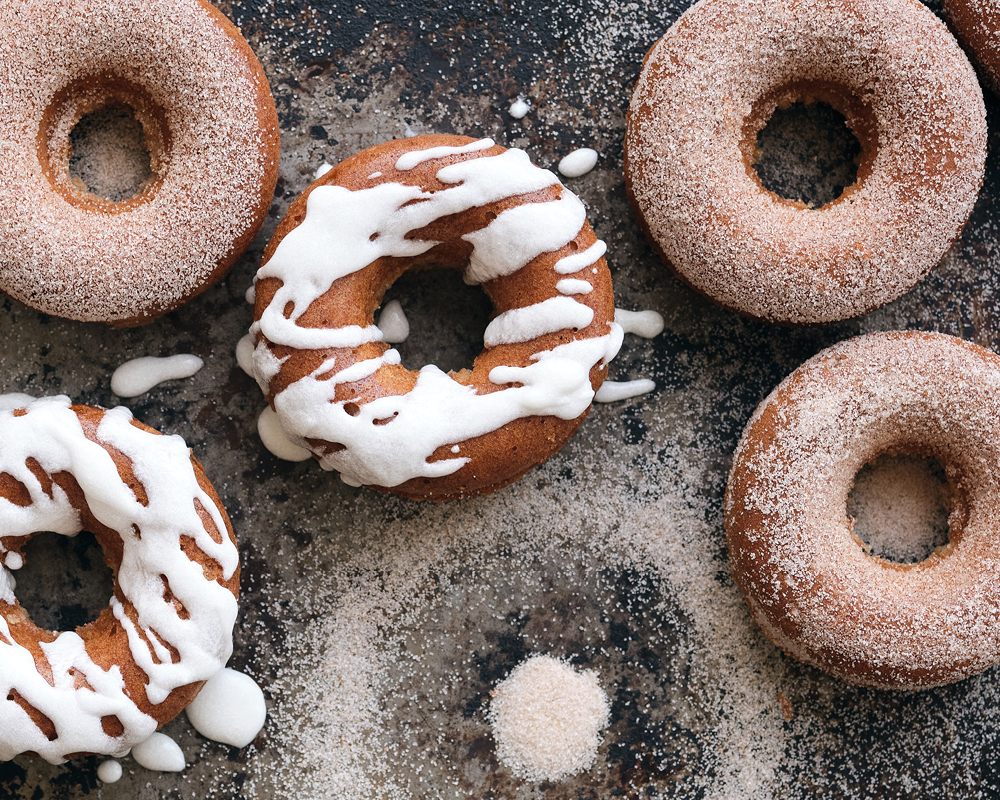 Baked apple cider donuts