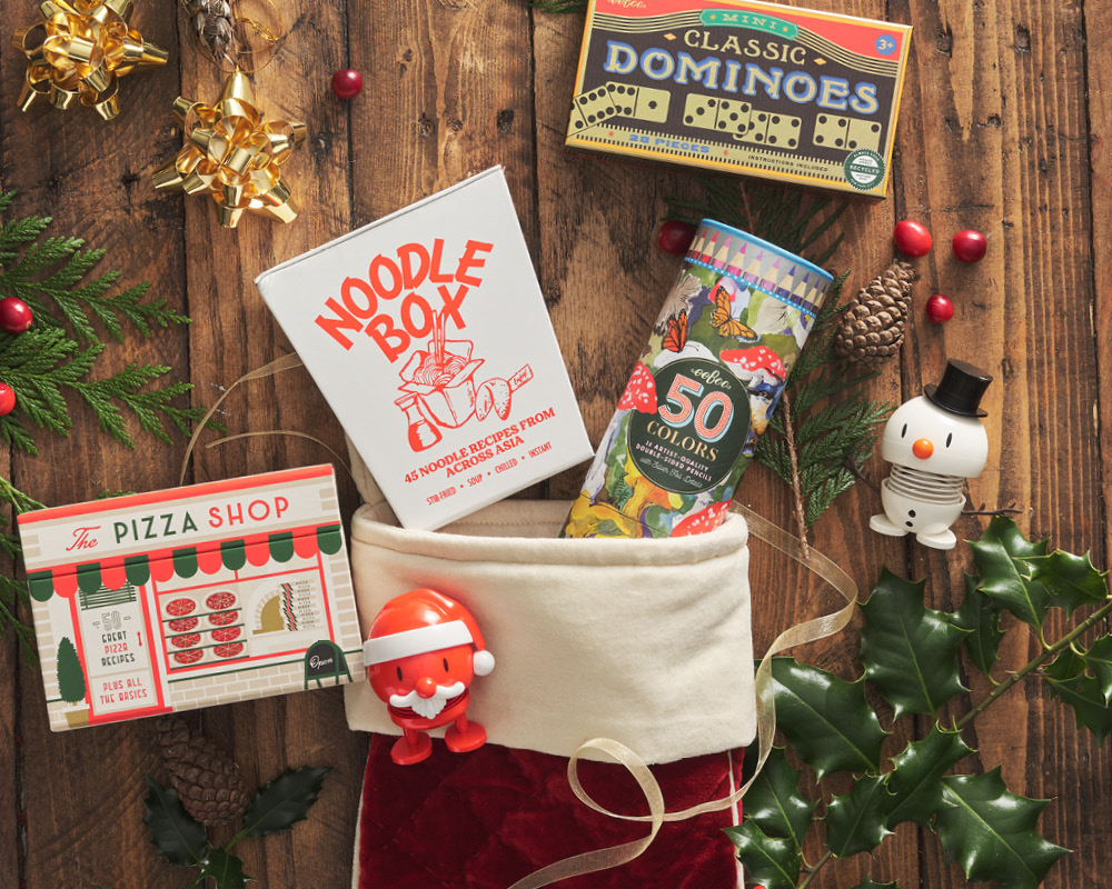 Bobble Heads, Recipe Cards, Colored Pencils and Dominoes Holiday Gifts